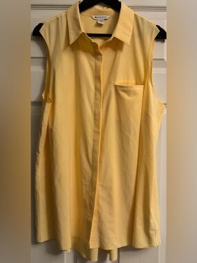 Athleta Soft Yellow Button-Up Blouse